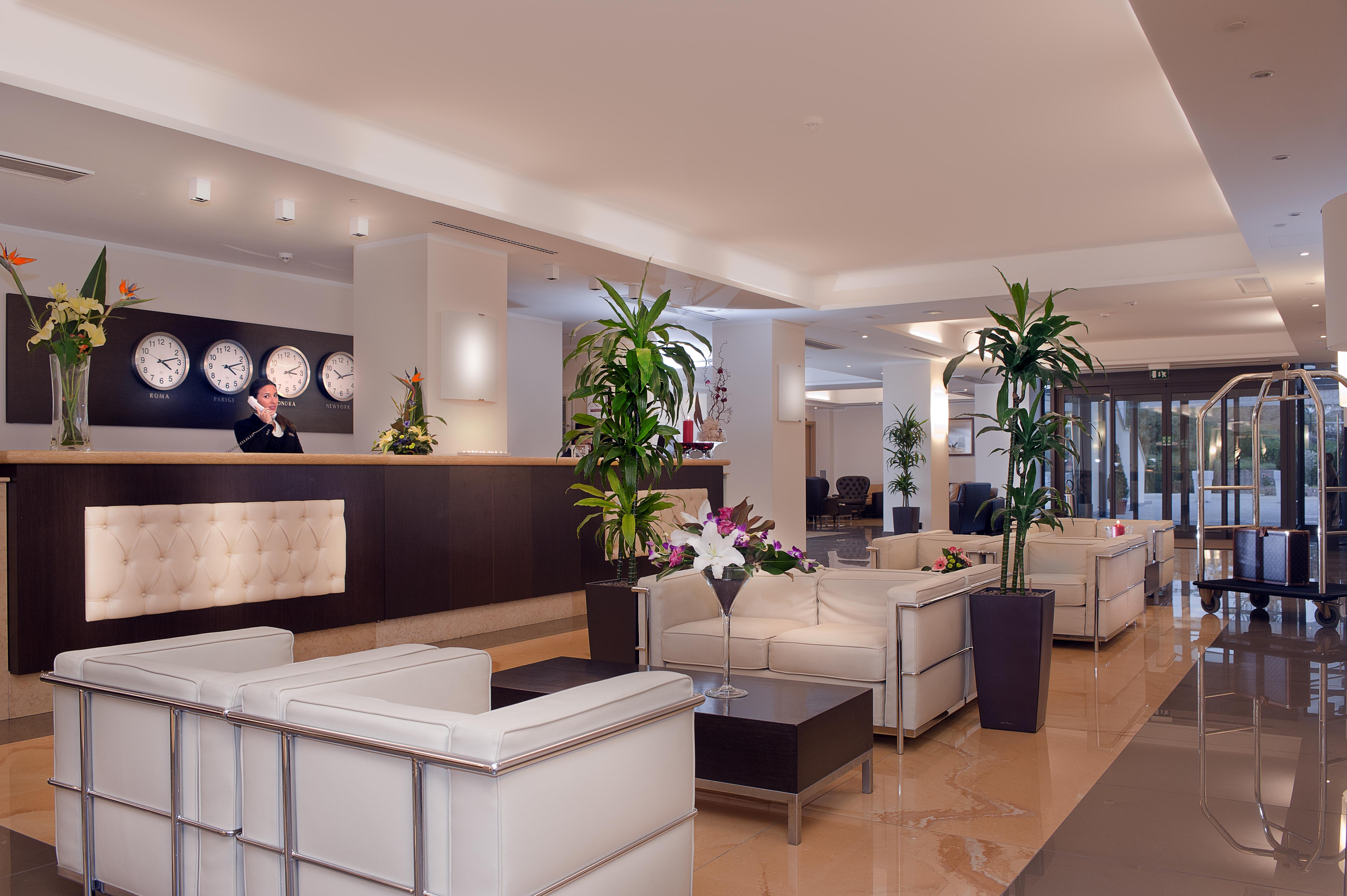 Cardinal Hotel St. Peter Rome Bagian luar foto